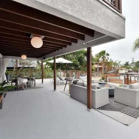 Villa Luxury Cardiff By-The-Sea Ocean View Parkhouse